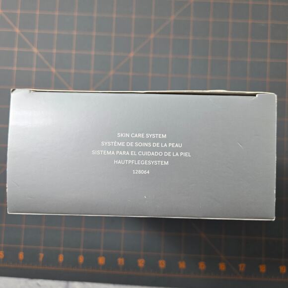 New Mary Kay Skinvigorate Sonic Skin Care System Open Box - Picture 15 of 16